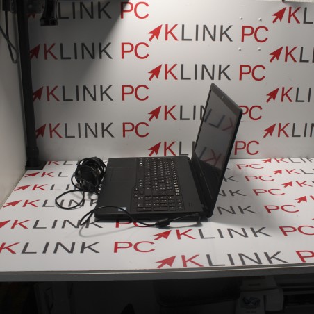 Fujitsu A357 - I3 6006U - Intel HD Graphics 520 - 8 Go Ram - 256 SSD Sata